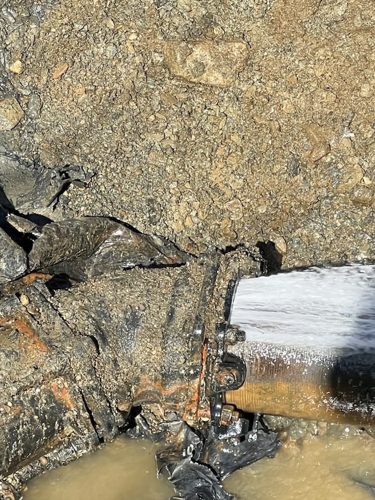 Leaking gasket on Ocean Blvd. - March 2, 2025